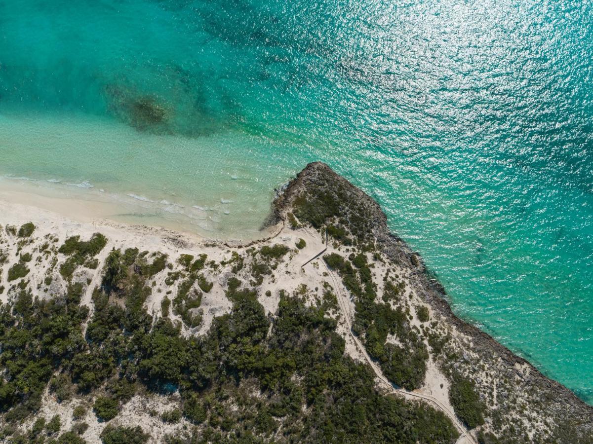 Готель South Bank Long Bay Екстер'єр фото