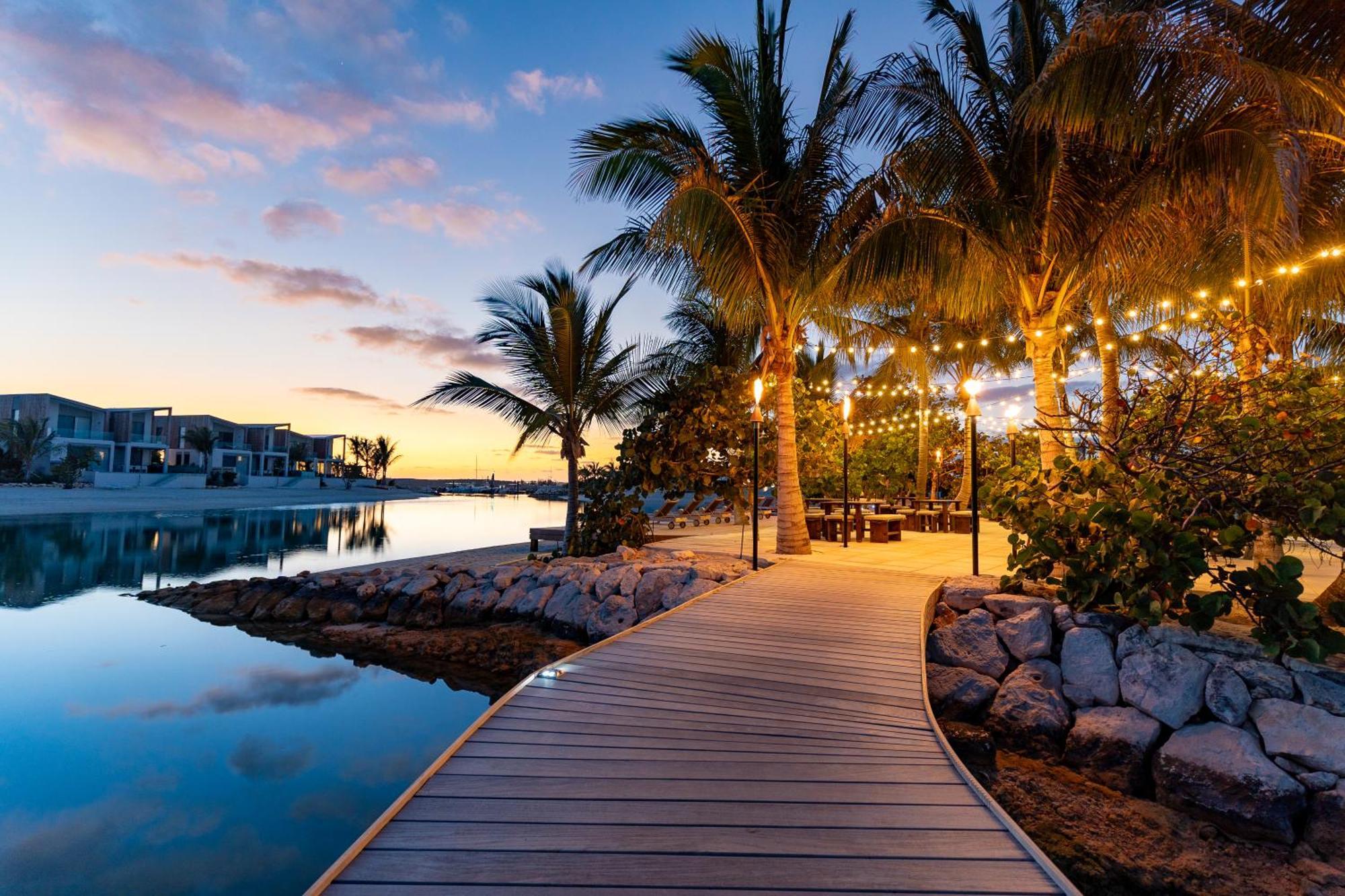 Готель South Bank Long Bay Екстер'єр фото