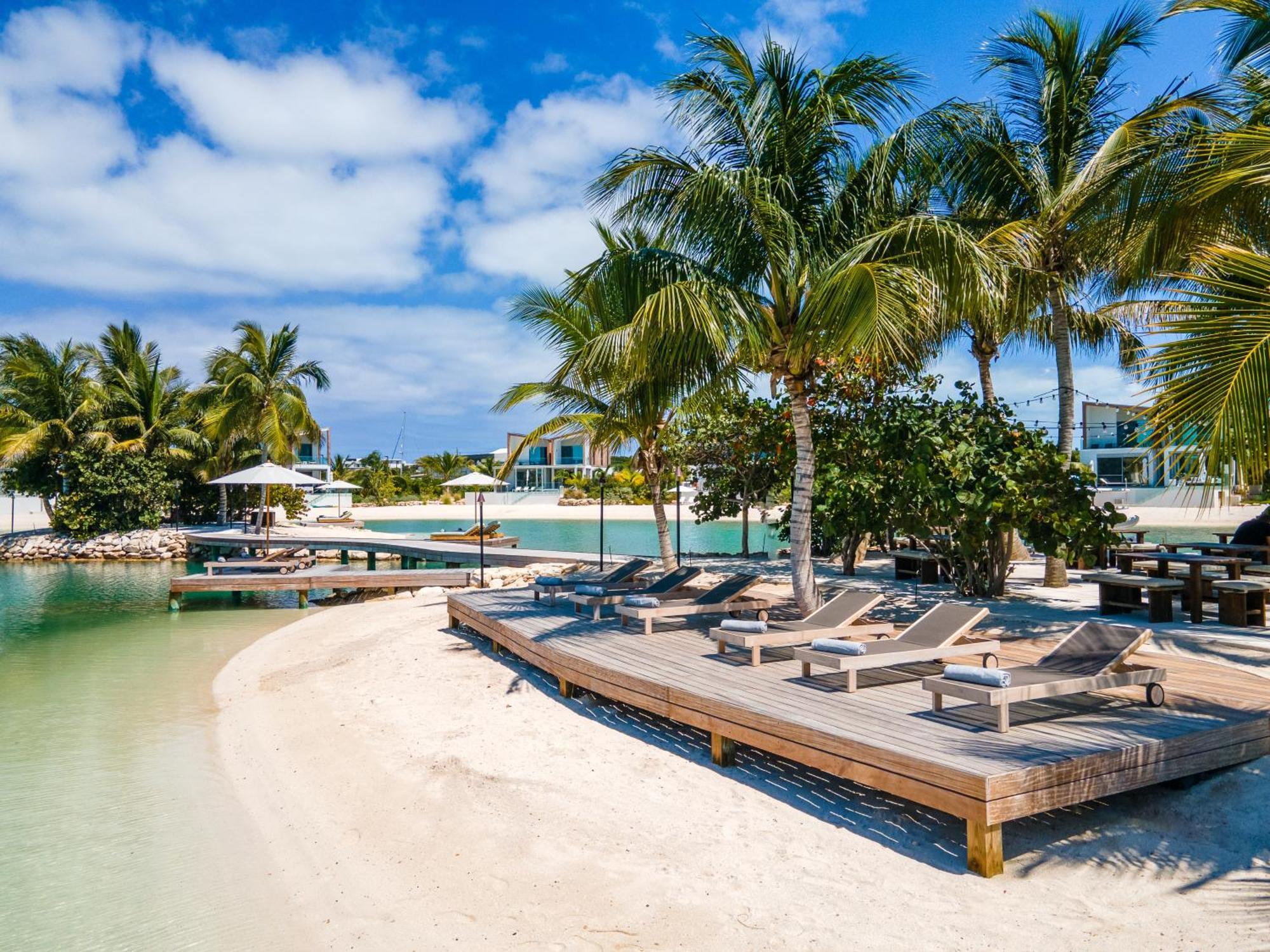 Готель South Bank Long Bay Екстер'єр фото